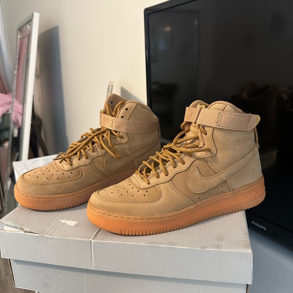 Nike Air Force 1 High WB (GS) -Flax - Picture 1 of 6